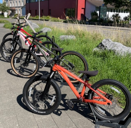 Die neuen Pumptrack und Dirtbikes 